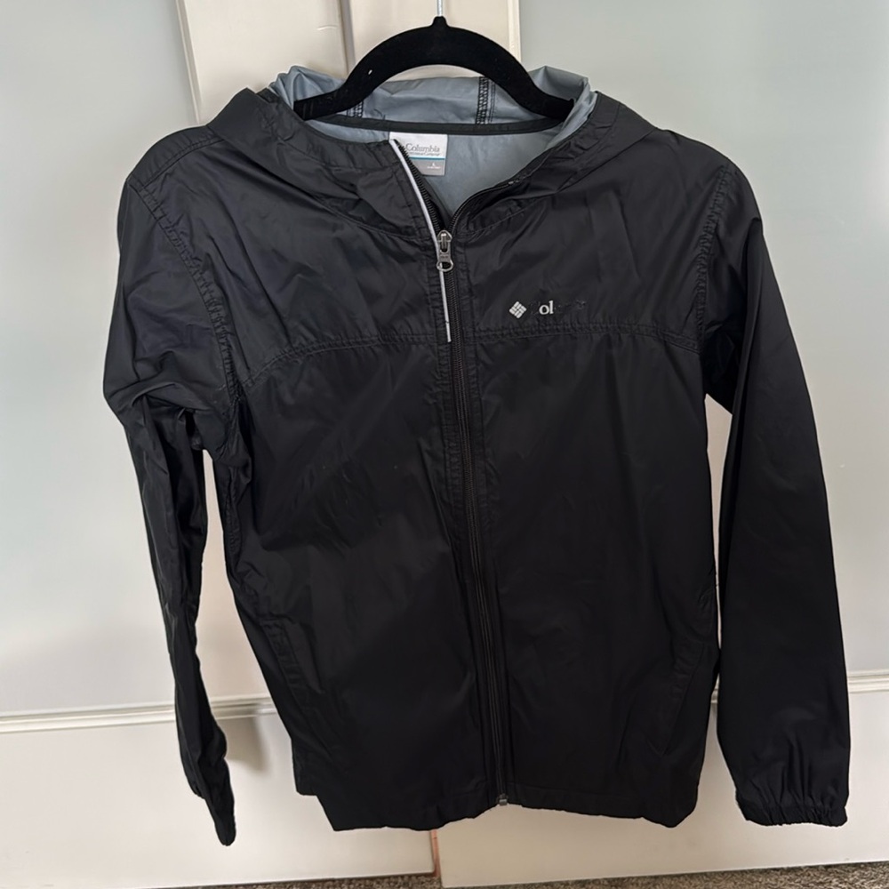 Black youth Columbia rain jacket